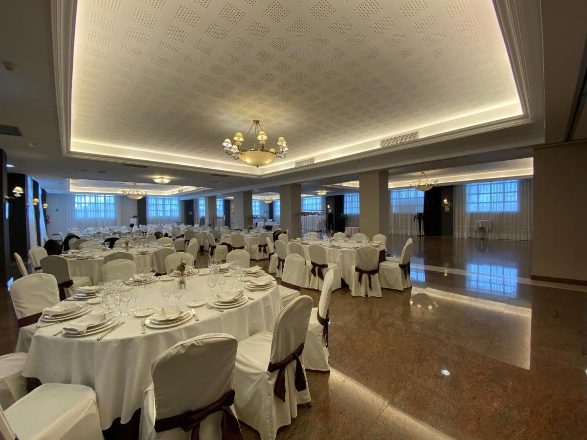 Hotel Lasa Sport Valladolid Exteriör bild