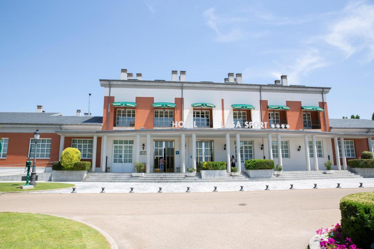 Hotel Lasa Sport Valladolid Exteriör bild